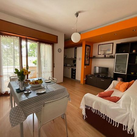 Nico'S Apartment Peschiera del Garda Esterno foto